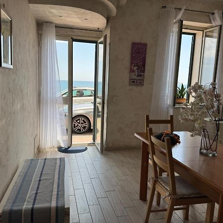 Casa Vacanza Sweet Home Giardini Naxos Exterior photo